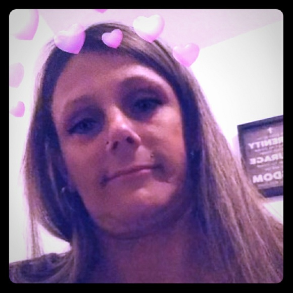 Meet your Posher, Sherry - Picture 1 of 1